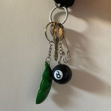 8-ball-keyring-img-4