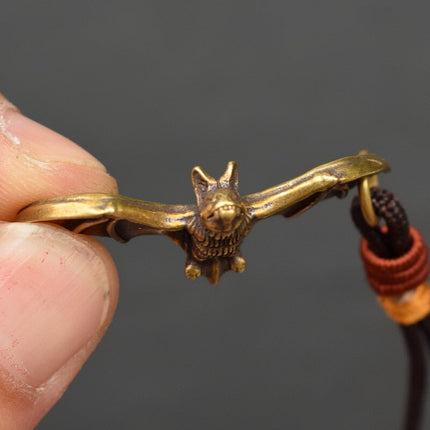 bat-keychain-img-2