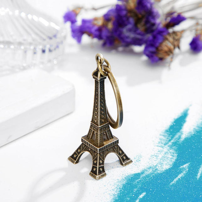 eiffel-tower-keychain