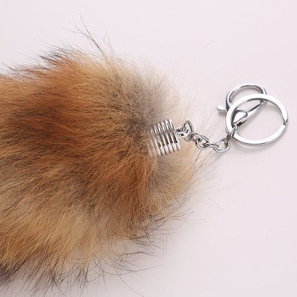 raccoon-tail-keychain-img-2