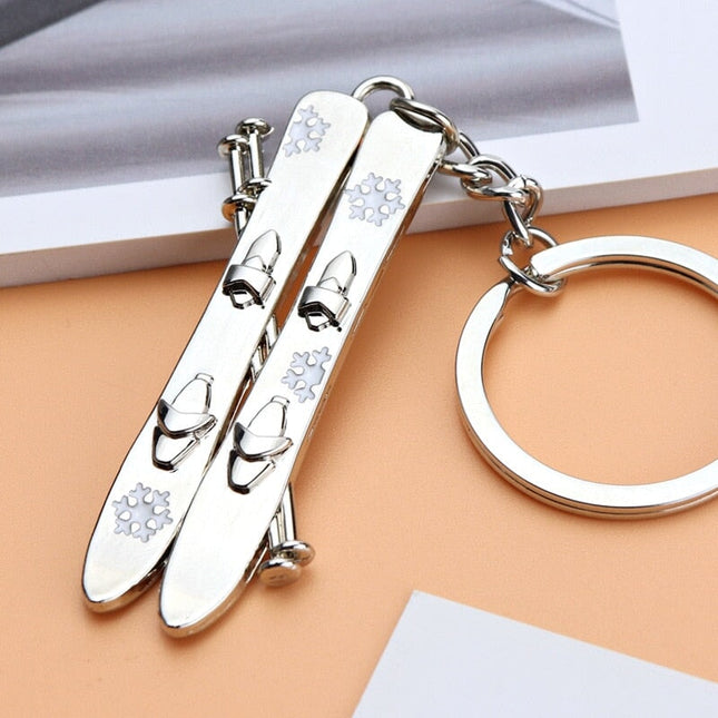 ski-keychain