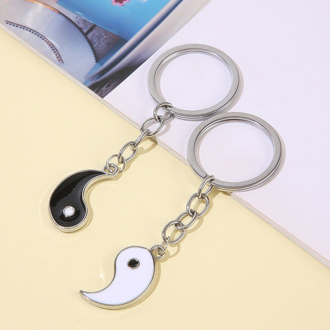 yin-yang-keychain-img-1