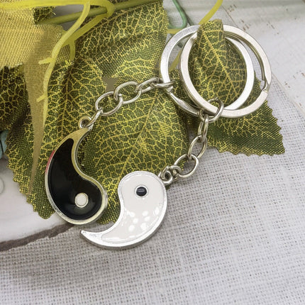 yin-yang-keychain-img-3